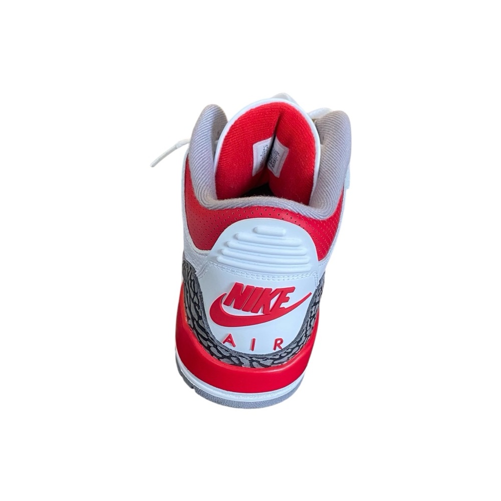 AIR JORDAN 3 FIRE RED (2022) - Picture 8 of 9